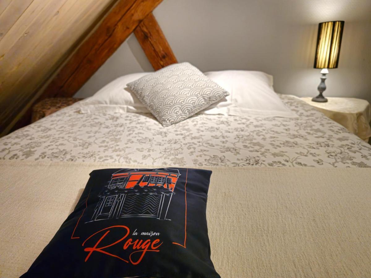 La Maison Rouge Au Coeur De La Ville. Риквир Екстериор снимка